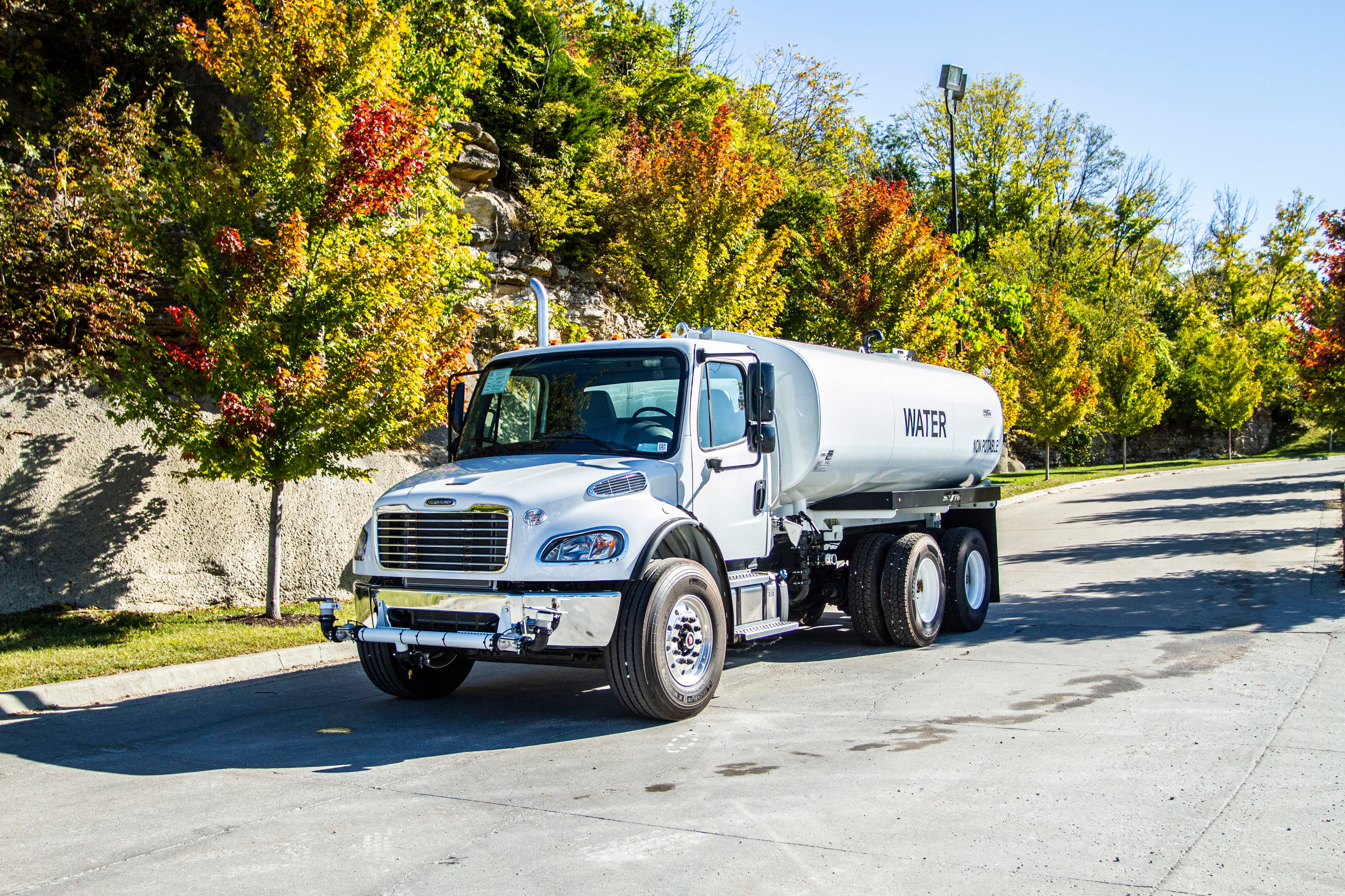 4000 gallon water truck 4000 gallon water truck