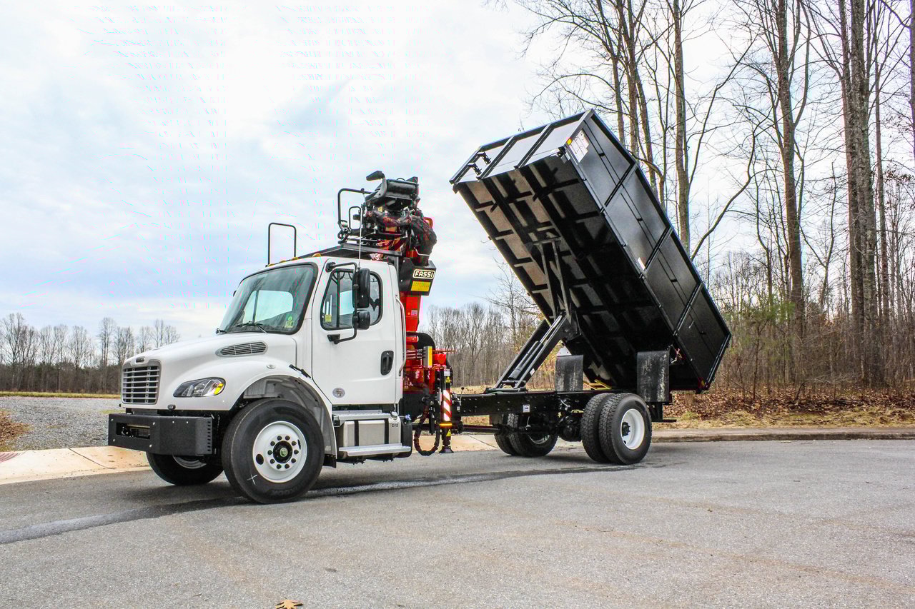 Fassi F145AZ Grapple Truck